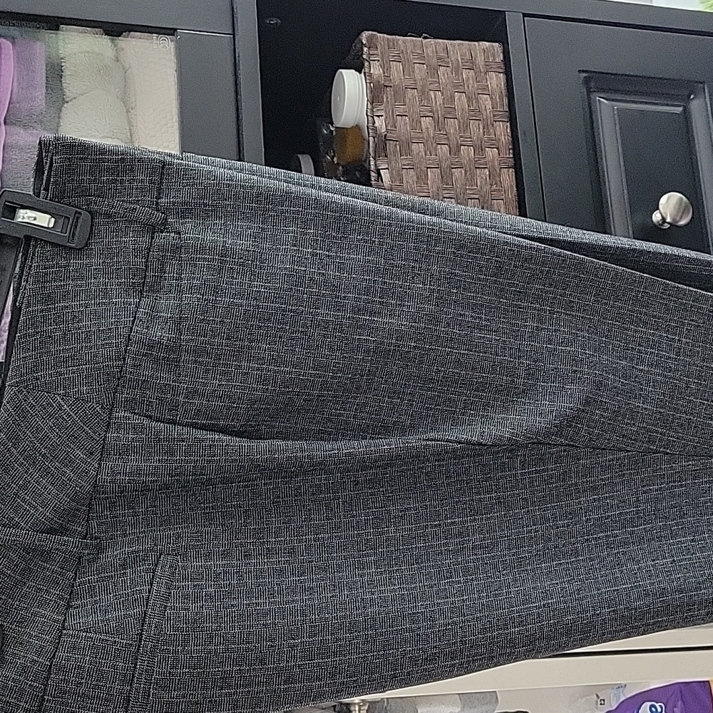 APT.9 Torie Dress Pants White and Grey stripes